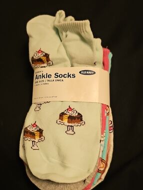 Old Navy Women's Ankle Socks with Dessert Print - Pack
